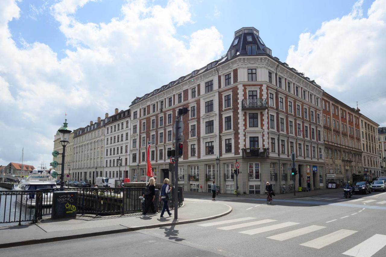 Sanders Stage - Enchanting Four-Bedroom Apartment Near Nyhavn コペンハーゲン エクステリア 写真